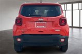 Used 2021 Jeep Renegade Latitude w/ Luxury Group I image 5