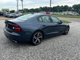 Used 2022 Volvo S60 T8 R-Design Expression w/ Advanced Package image 5