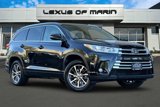 Used 2018 Toyota Highlander XLE image 2