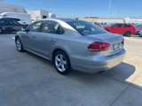 Used 2014 Volkswagen Passat 1.8T SE image 3