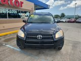 Used 2012 Toyota RAV4 LE image 2