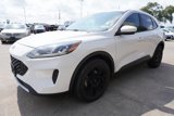 Used 2020 Ford Escape SE image 3
