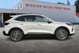 New 2025 Ford Escape SE image 3