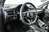 Certified 2025 Porsche Macan image 4