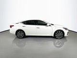 Used 2023 Nissan Altima 2.5 SL image 4