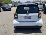 Used 2017 smart fortwo pure image 4