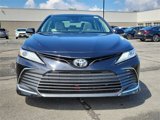 Used 2021 Toyota Camry XLE image 2