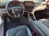 Used 2022 Toyota Camry SE image 4