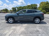 Used 2025 Chevrolet Trax LS w/ LS Convenience Package image 4