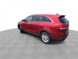 Used 2017 Kia Sorento LX w/ LX Convenience Package image 6