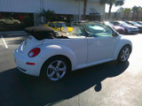Used 2007 Volkswagen Beetle Triple White Edition image 3
