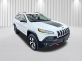 Used 2018 Jeep Cherokee Trailhawk image 2