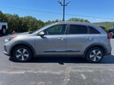 Used 2022 Kia Niro LX image 2