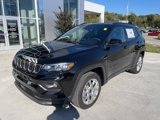 New 2025 Jeep Compass Latitude w/ Altitude Special Edition image 2