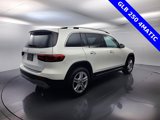 Used 2021 Mercedes-Benz GLB 250 4MATIC image 3