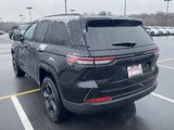 New 2025 Jeep Grand Cherokee Altitude image 5