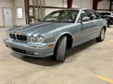 Used 2004 Jaguar XJ8 image 3