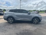 Used 2023 Kia Sportage EX image 3