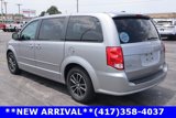 Used 2016 Dodge Grand Caravan SXT image 3