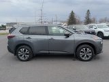 Used 2022 Nissan Rogue SV image 4