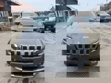 Used 2019 Jeep Cherokee Limited image 2