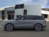 New 2025 Lincoln Nautilus Reserve image 3