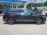 Certified 2023 Volkswagen Tiguan SE image 4