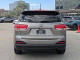 Used 2017 Kia Sorento LX image 4
