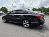 Used 2018 Honda Accord Touring image 5