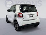 Used 2016 smart fortwo passion image 4