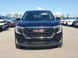 Used 2024 GMC Terrain SLE image 2
