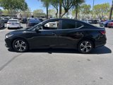 Used 2022 Nissan Sentra SV image 2