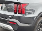 Certified 2023 Kia Sorento X-Line EX image 4