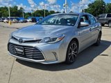Used 2018 Toyota Avalon Limited image 2