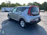 Used 2022 Kia Soul LX w/ Technology Package image 5