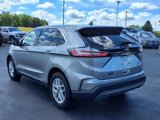 Used 2022 Ford Edge SEL image 4