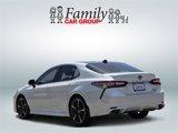 Used 2018 Toyota Camry XSE image 3