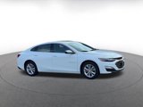 Used 2024 Chevrolet Malibu LT image 2