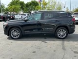 Used 2022 GMC Terrain SLT image 3