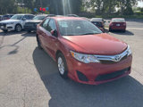 Used 2013 Toyota Camry LE image 3