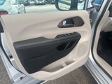 Used 2023 Chrysler Voyager LX image 3