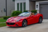 Used 2015 Ferrari California T image 3