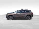 Used 2017 Jeep Grand Cherokee Limited w/ Trailer Tow Group IV image 3
