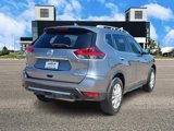 Used 2018 Nissan Rogue SV image 5