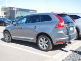 Used 2017 Volvo XC60 T5 Inscription image 4