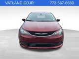 Used 2019 Chrysler Pacifica LX image 2