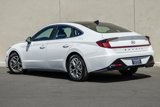Used 2022 Hyundai Sonata SEL w/ Convenience Package image 3
