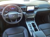Used 2020 Ford Explorer XLT w/ Equipment Group 202A image 5