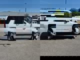 Used 2016 Chevrolet Suburban LT image 6