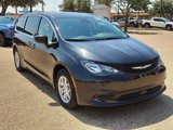 Used 2023 Chrysler Voyager LX image 6